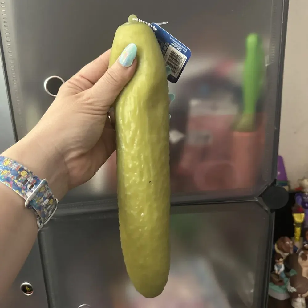 Viral Squeezy Pickle Giant XL Squishy Stress Ball Toy Fidget Toymendous NEW